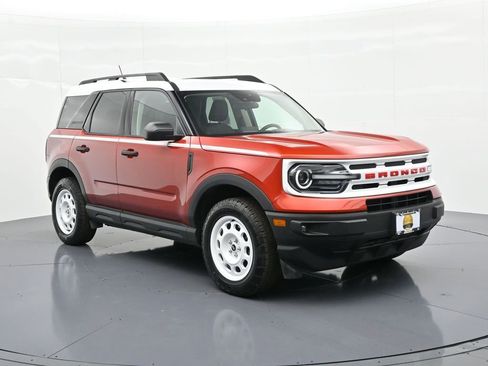Used 2024 Ford Bronco Sport Heritage w/ Heritage Convenience Package image 4