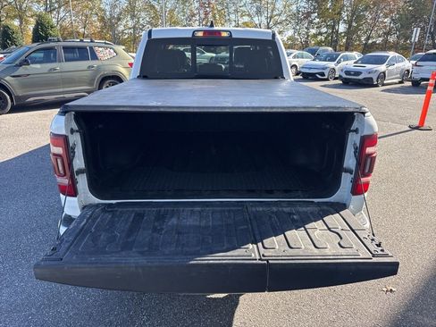 Used 2020 RAM 1500 Limited image 11