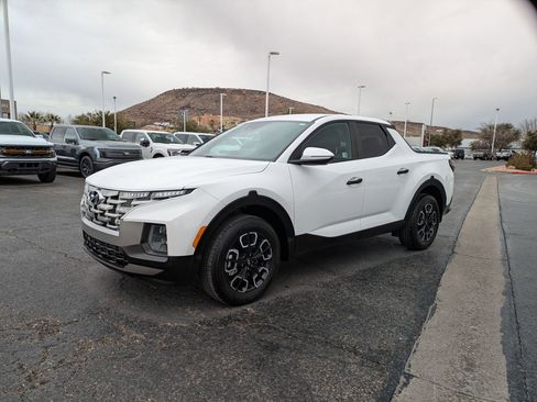 Used 2024 Hyundai Santa Cruz SEL image 8