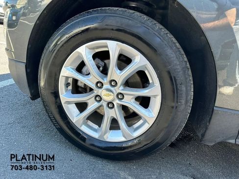 Used 2018 Chevrolet Equinox LT w/ Sun & Infotainment Package FWD image 23