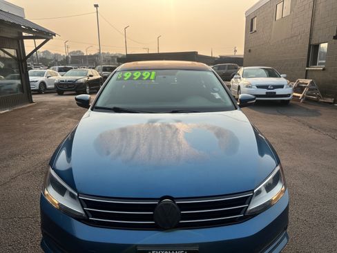 Used 2015 Volkswagen Jetta SE FWD image 24