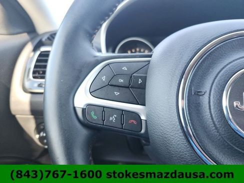 Used 2018 Jeep Compass Limited w/ Navigation Group AWD/4WD image 30