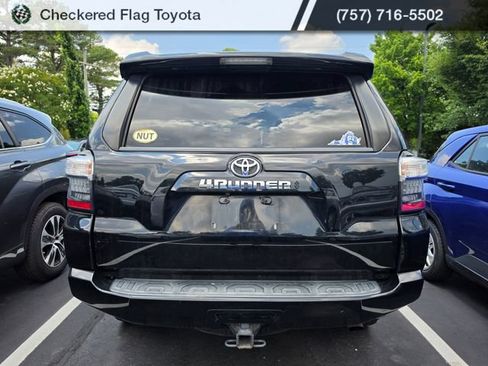 Used 2020 Toyota 4Runner SR5 Premium w/ Moonroof Package AWD/4WD image 5