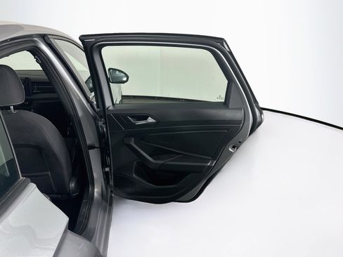Used 2025 Volkswagen Jetta Sport FWD image 28