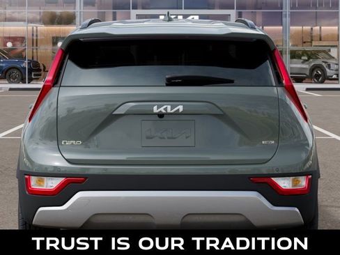 New 2026 Kia Niro EX image 13