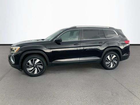 Used 2024 Volkswagen Atlas SEL AWD/4WD image 4