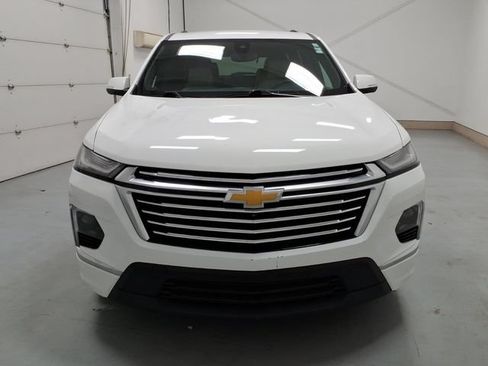 Used 2023 Chevrolet Traverse Premier FWD image 8