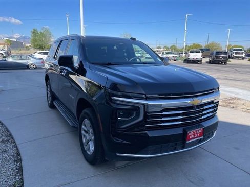Used 2025 Chevrolet Tahoe LT AWD/4WD image 7
