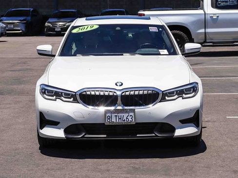 Used 2019 BMW 330i Sedan w/ Convenience Package RWD image 2