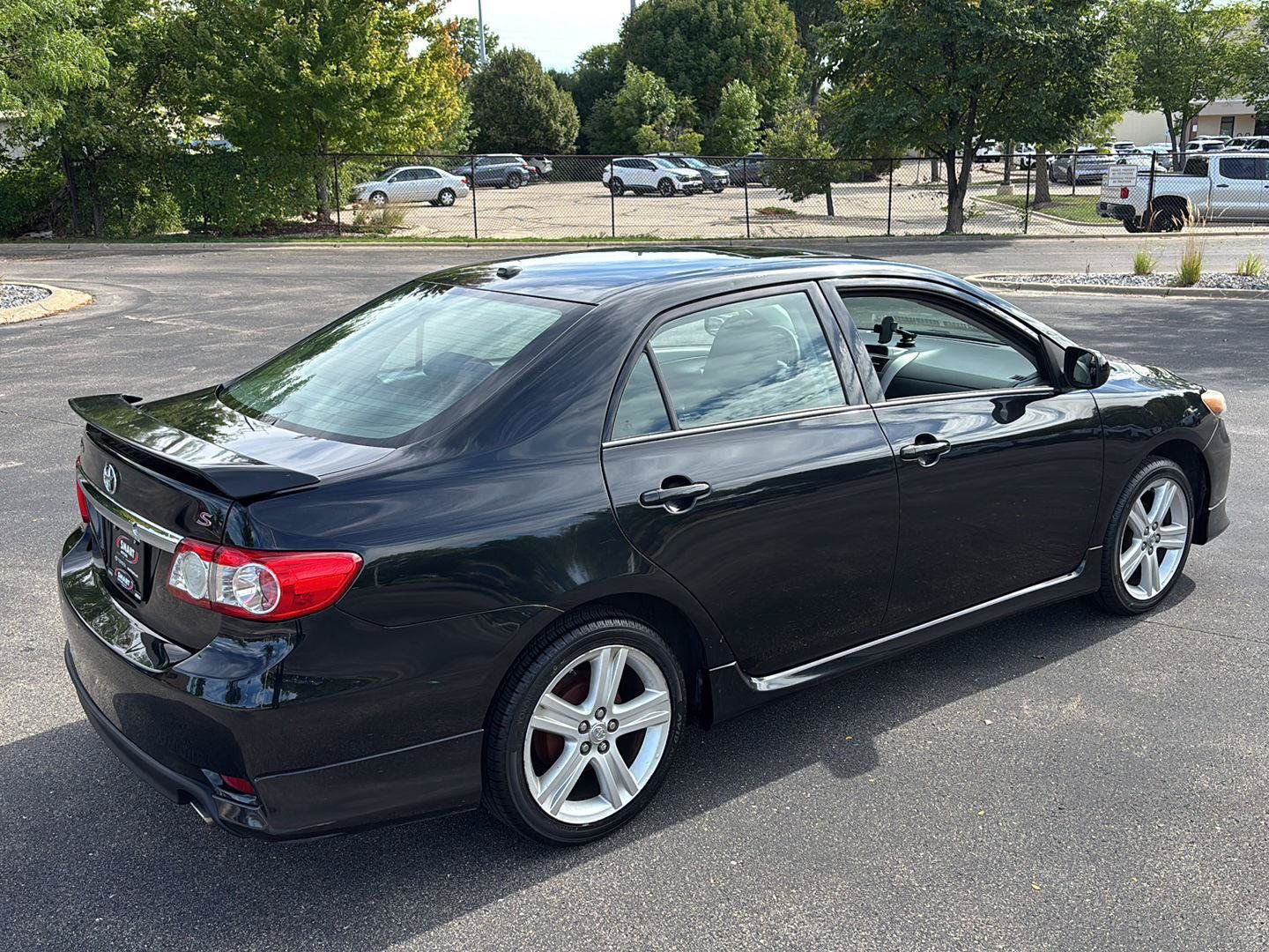 Used 2013 Toyota Corolla S w/ Premium Pkg FWD image 10
