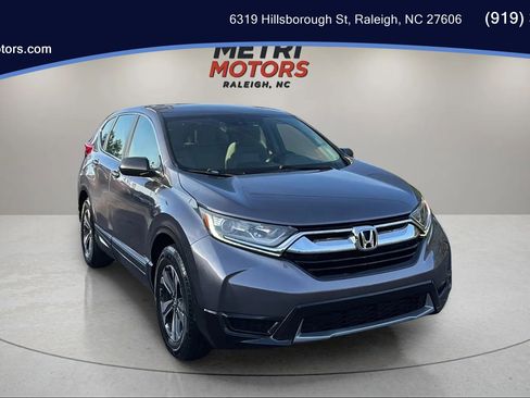Used 2017 Honda CR-V LX image 1