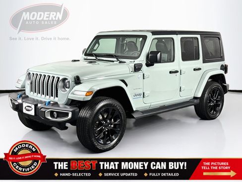 Used 2023 Jeep Wrangler Unlimited Sahara w/ Cold Weather Group AWD/4WD image 1