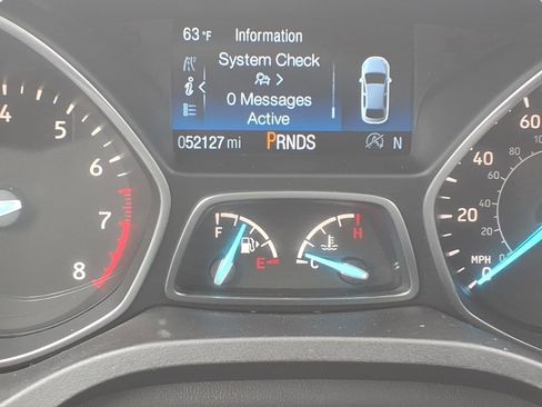 Used 2019 Ford Escape SE image 24