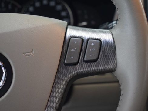 Used 2005 Cadillac XLR image 68