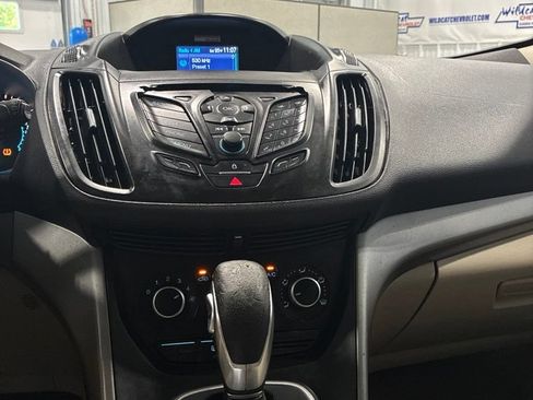 Used 2013 Ford Escape SE FWD image 17