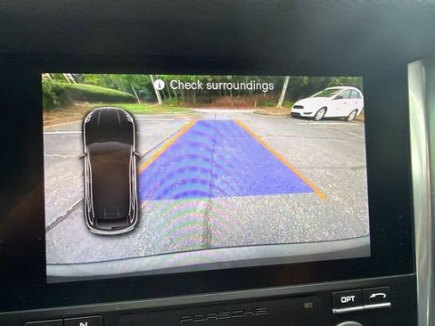 Used 2018 Porsche Macan AWD/4WD image 29