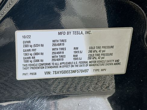 Used 2022 Tesla Model Y Long Range AWD/4WD image 12