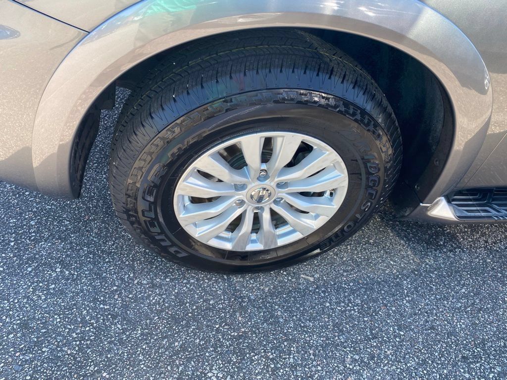 Used 2018 Nissan Armada SV w/ Driver Package AWD/4WD image 17