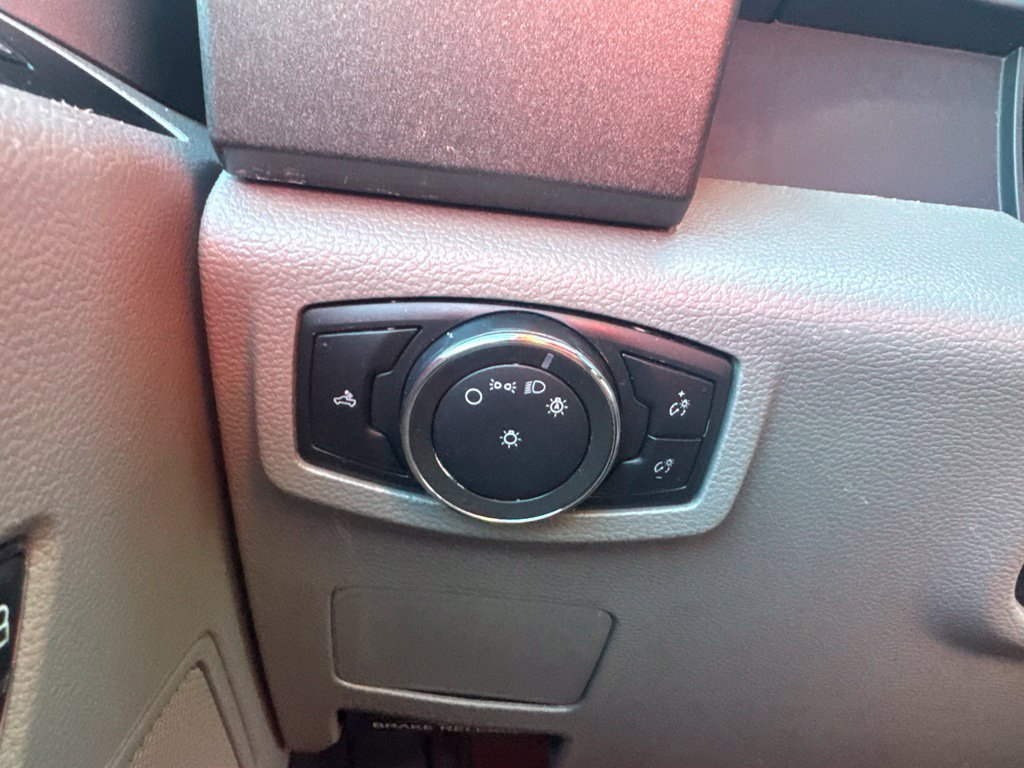 Used 2022 Ford F250 XL w/ Power Equipment Group AWD/4WD image 23