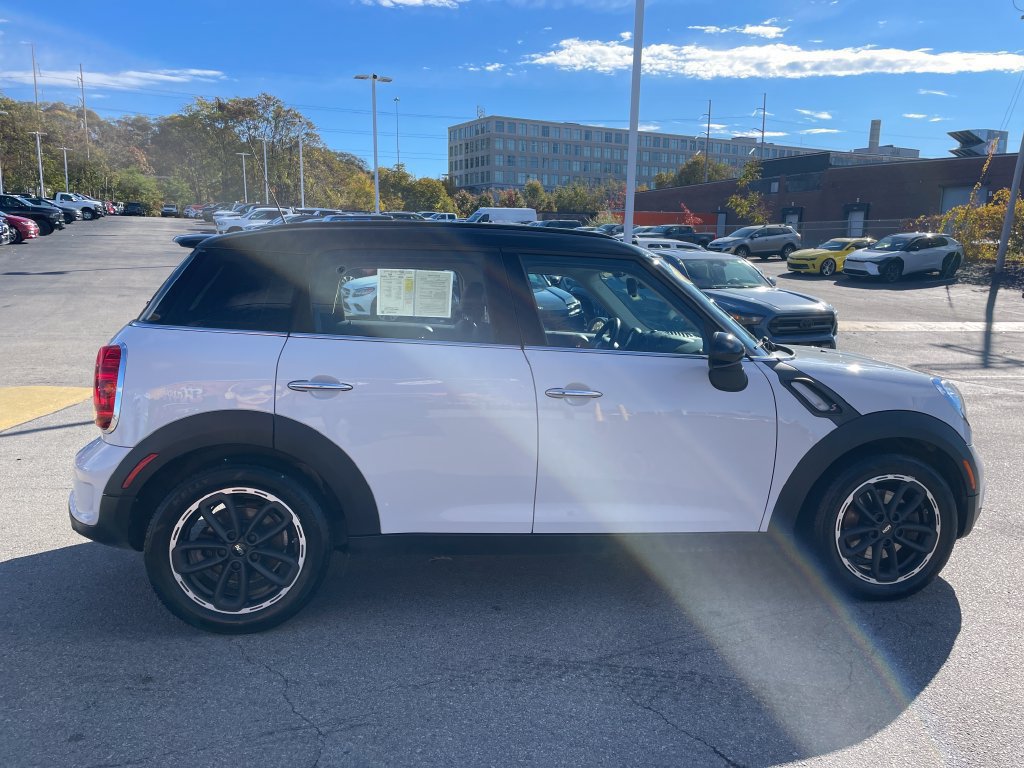 Used 2016 MINI Cooper Countryman S FWD image 6