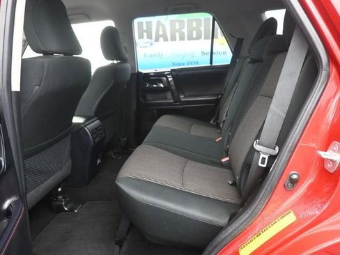 Used 2024 Toyota 4Runner TRD Off-Road image 9