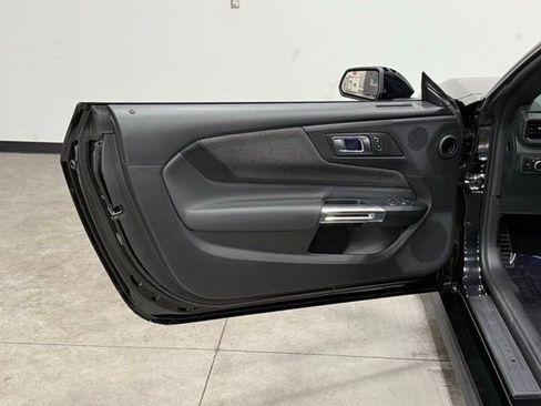 Used 2025 Ford Mustang GT image 13