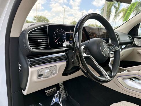 Certified 2026 Mercedes-Benz GLS 450 4MATIC image 21