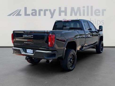 Used 2020 GMC Sierra 3500 Denali w/ Denali Ultimate Package AWD/4WD image 6