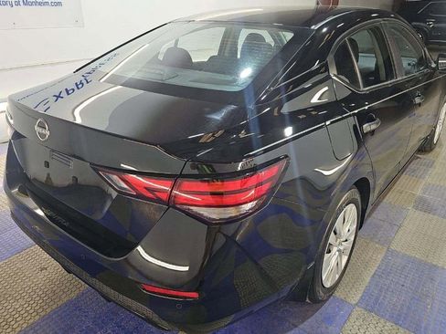 Used 2025 Nissan Sentra SV w/ Trunk Package image 1