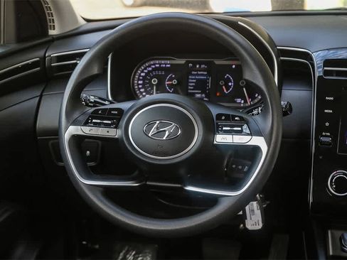 Used 2022 Hyundai Tucson SEL image 11