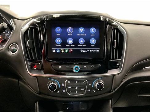 Used 2023 Chevrolet Traverse LT AWD/4WD image 30