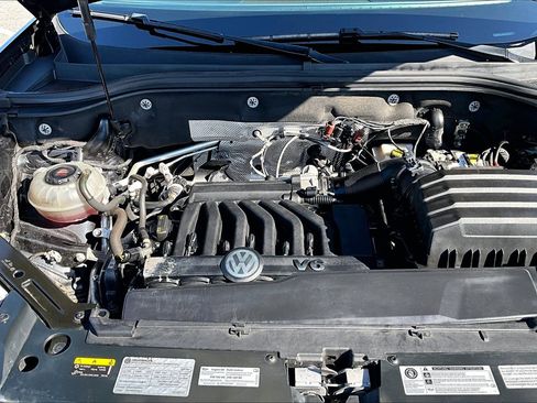 Used 2018 Volkswagen Atlas SEL Premium AWD/4WD image 31