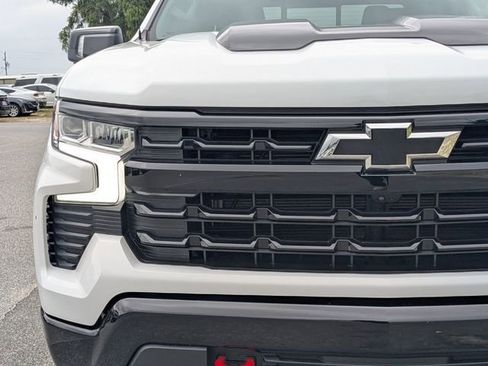 Used 2022 Chevrolet Silverado 1500 LT Trail Boss w/ LT Trail Boss Premium Package AWD/4WD image 10