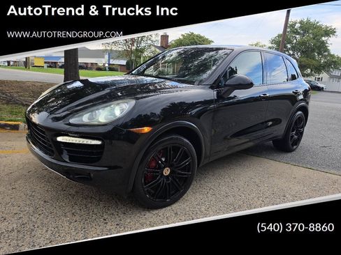 Used 2011 Porsche Cayenne Turbo AWD/4WD image 55