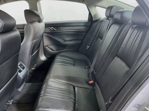 Used 2019 Honda Accord EX-L image 32