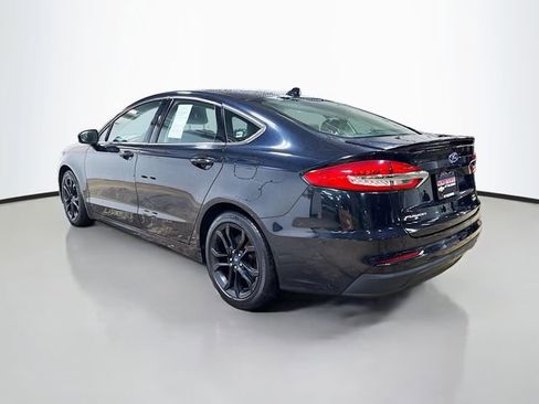 Used 2019 Ford Fusion SE w/ Equipment Group 151A image 7