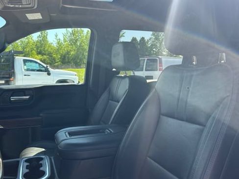 Certified 2022 Chevrolet Silverado 1500 High Country w/ Technology Package AWD/4WD image 19