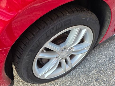 Used 2014 Tesla Model S RWD image 39