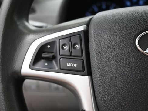 Used 2013 Hyundai Accent GLS w/ Premium Pkg FWD image 22