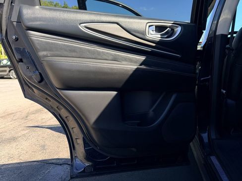 Used 2018 INFINITI QX60 Luxe image 31