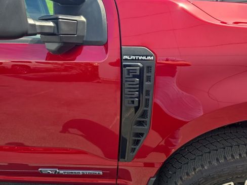 New 2025 Ford F250 Platinum AWD/4WD image 6