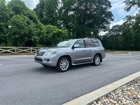Used 2009 Lexus LX 570 4WD image 1