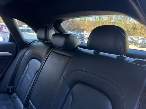 Used 2018 Audi Q3 2.0T Premium w/ Convenience Package image 18