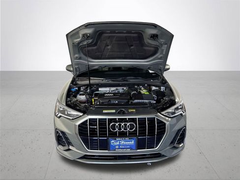 Used 2019 Audi Q3 2.0T Premium Plus w/ Premium Plus Package AWD/4WD image 23