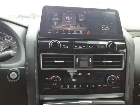 Used 2024 INFINITI QX80 Luxe image 10