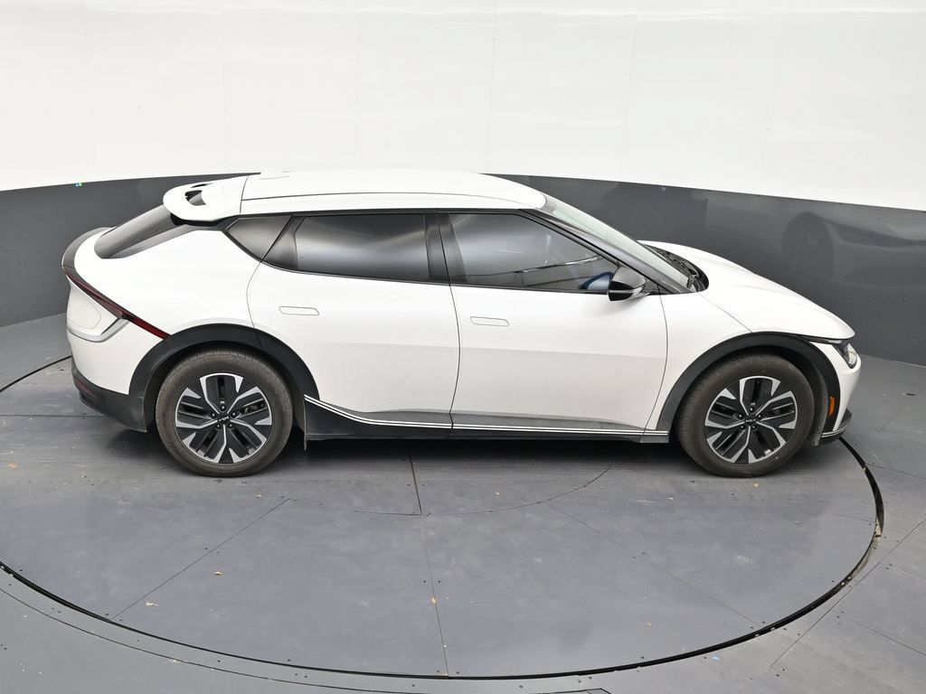 Used 2024 Kia EV6 Light RWD image 17