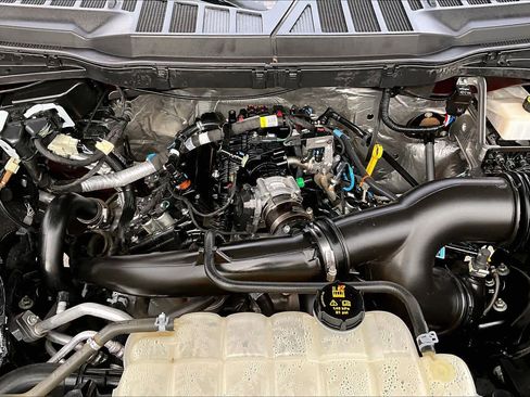 Used 2023 Ford F150 XLT w/ Equipment Group 301A Mid image 32