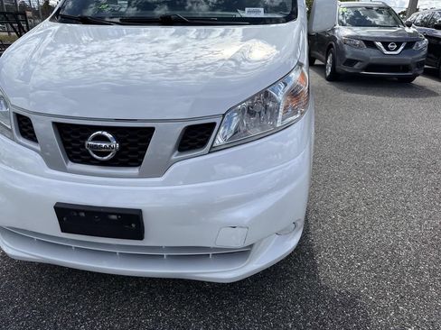 Used 2021 Nissan NV200 SV w/ Back Door Glass Package image 10