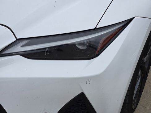 Used 2023 Lexus IS 350 F Sport image 9