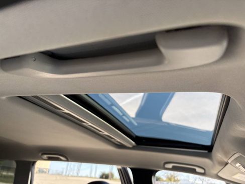 Used 2015 Mercedes-Benz GL 450 4MATIC image 17